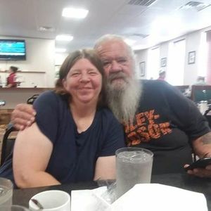 Meet your Posher, Cynthia